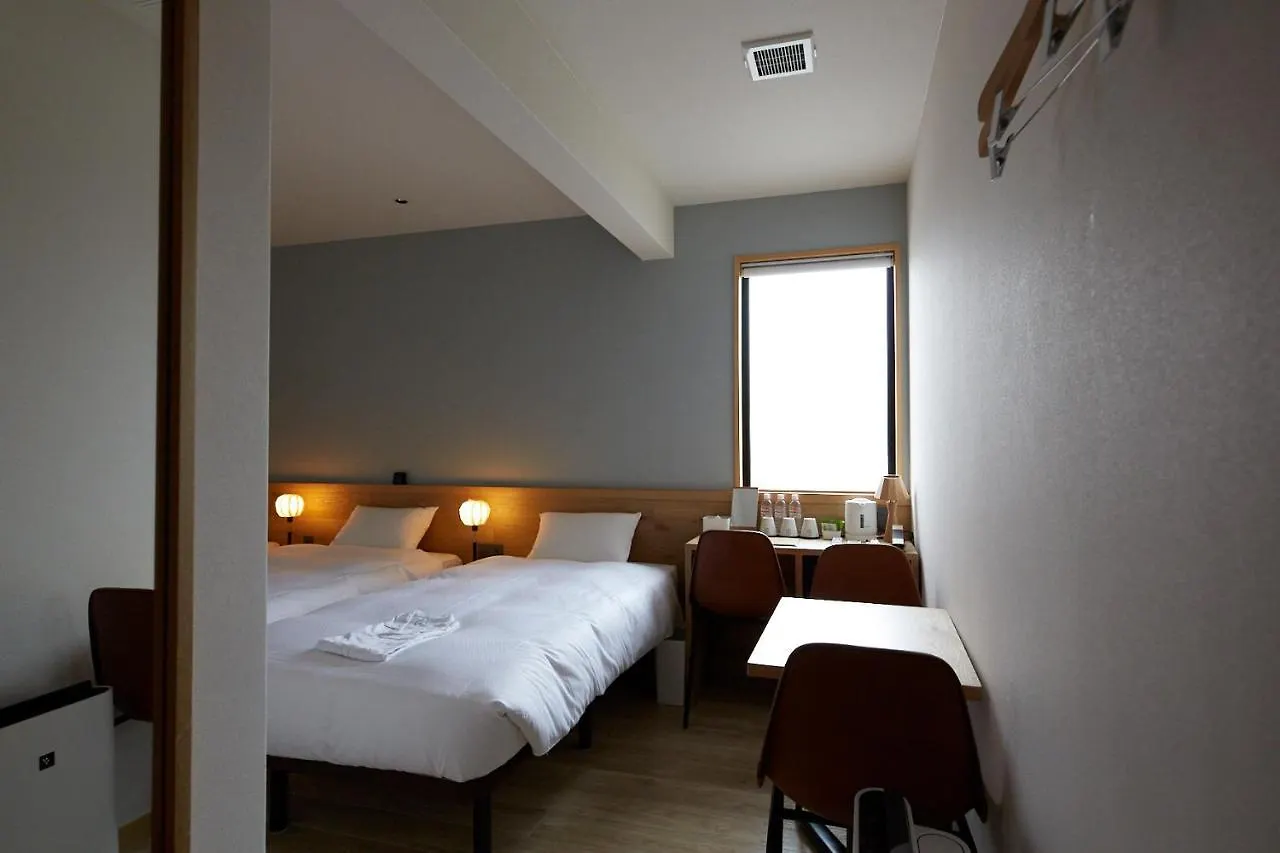 Congrats Hotel Kyoto 2*,
